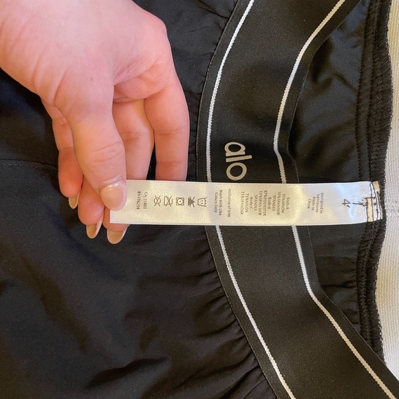 Alo Match Point Short size 4 NWOT - Picture 8 of 9